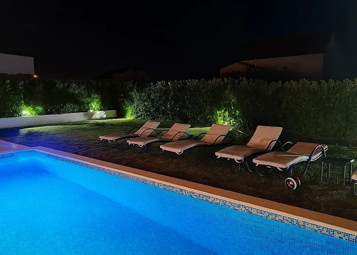 Vila Sheley With Private Heated Pool-split