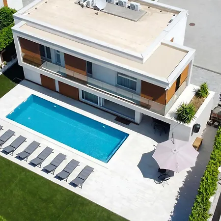 Sheley With Private Heated Pool-split Kaštela
